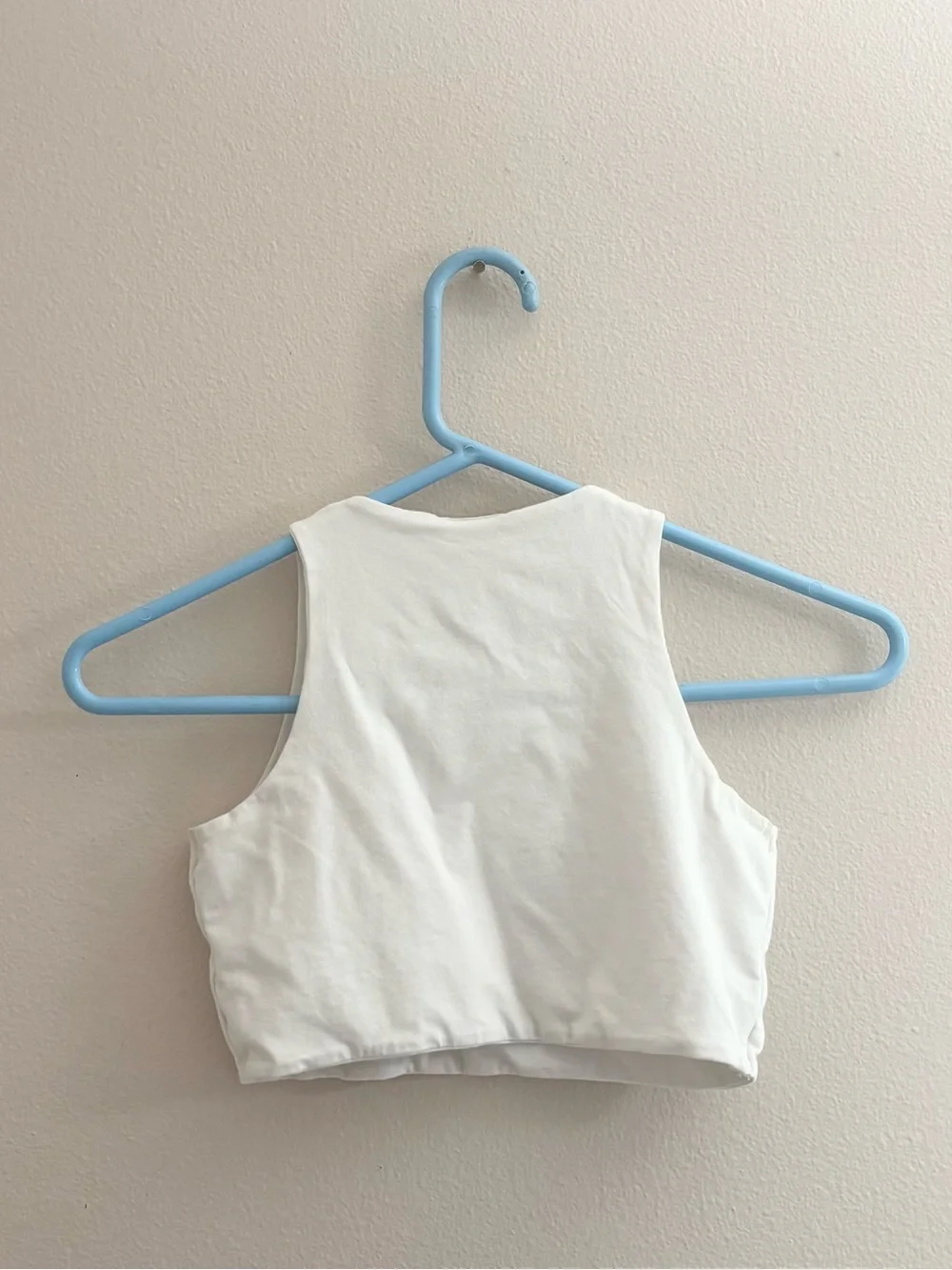 5/$15 🩷 Zara White Scoop Neck Crop Tank/Sports Bra